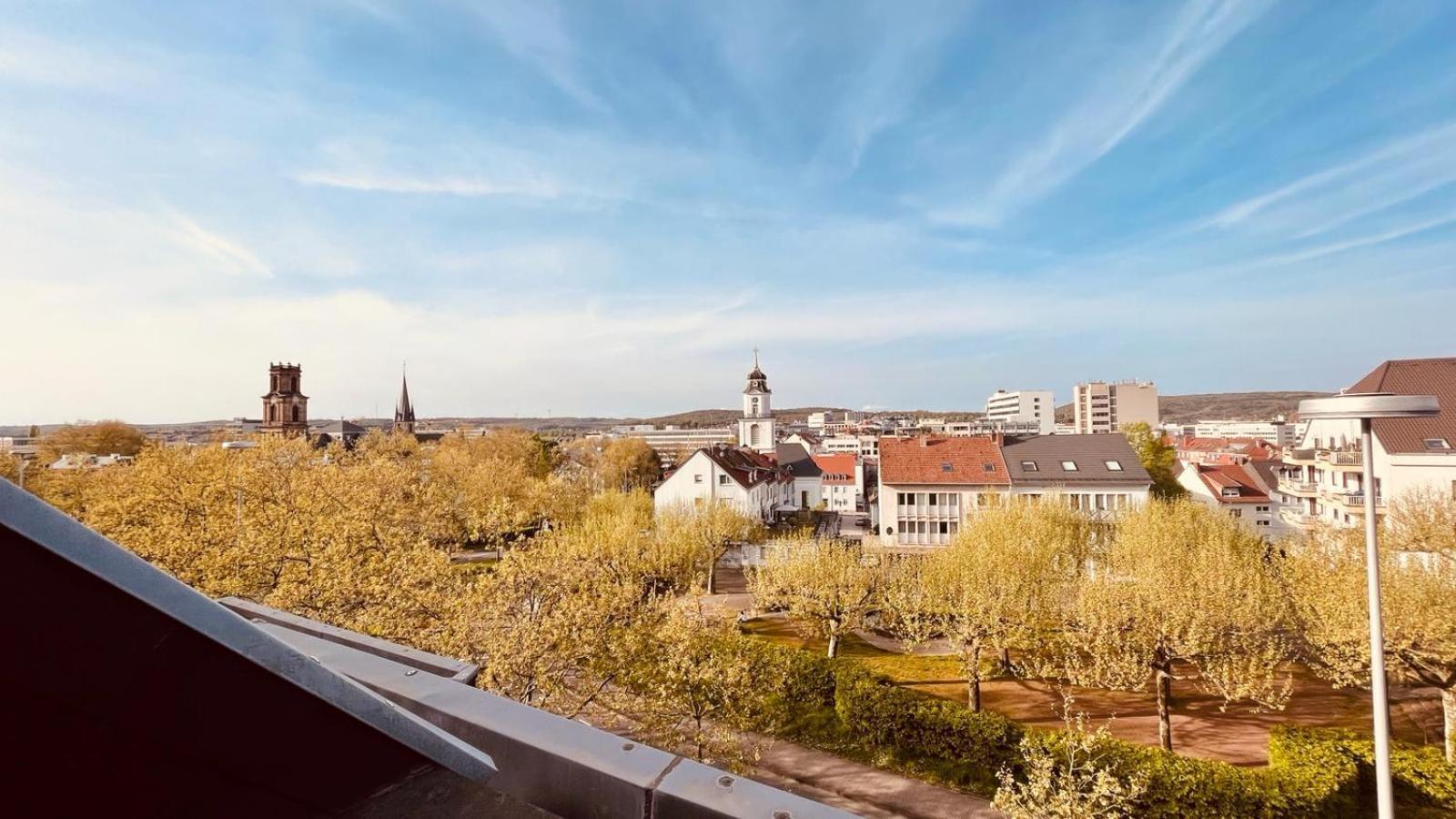 Apartment Am Schloss - Air Sarrebruck Exterior foto